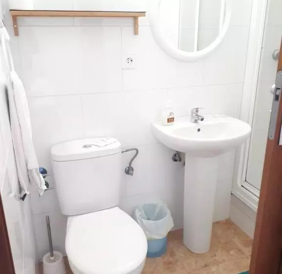 ペンション Hostal Oklahoma
