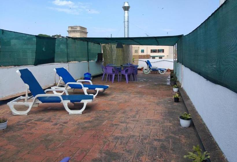 פנסיון L Hostalet De Canet