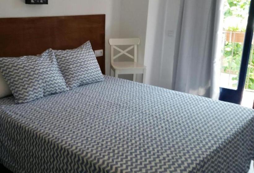 פנסיון L Hostalet De Canet