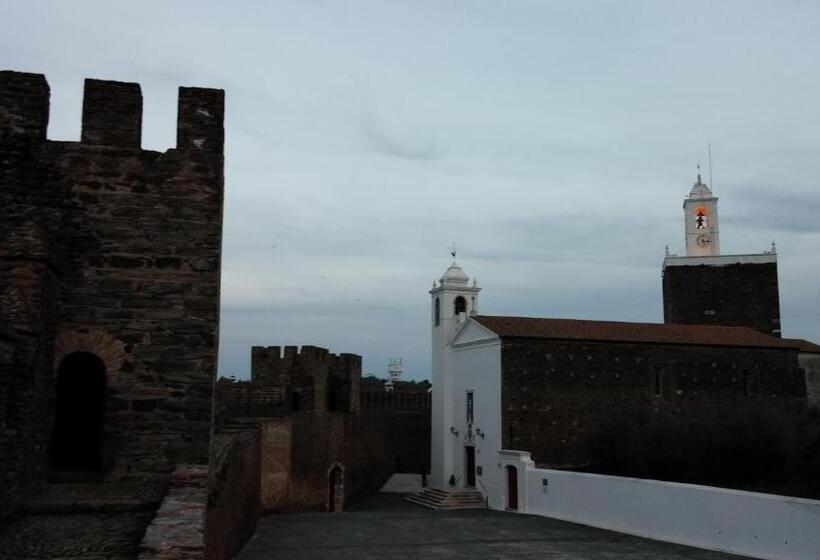 ペンション Alandroal Guest House,