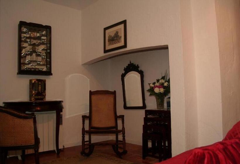 ペンション Alandroal Guest House,