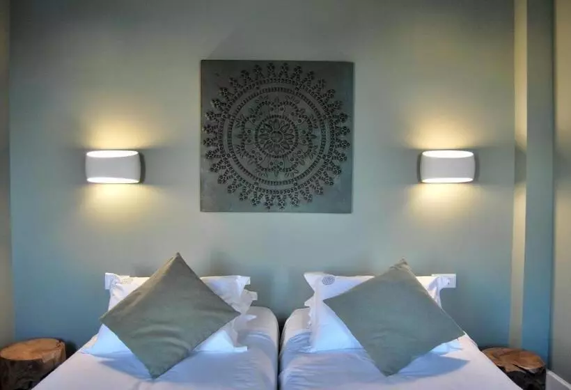 پانسیون Guest House Santa Clara