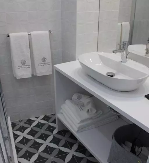 پانسیون Guest House Santa Clara