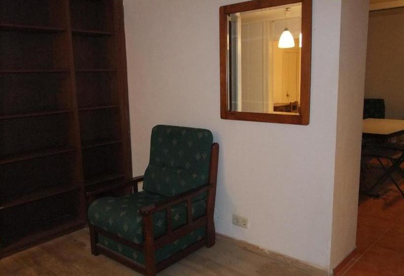 پانسیون Lisbon Budget Inn