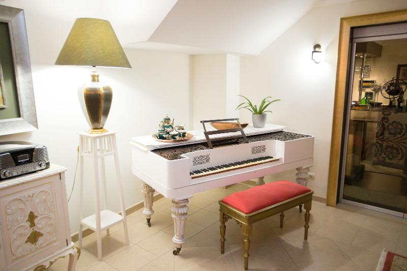 پانسیون Luxury Guest House Opus One