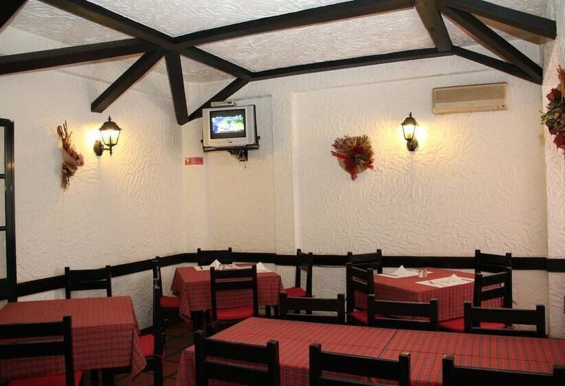 پانسیون Residencial Santo António