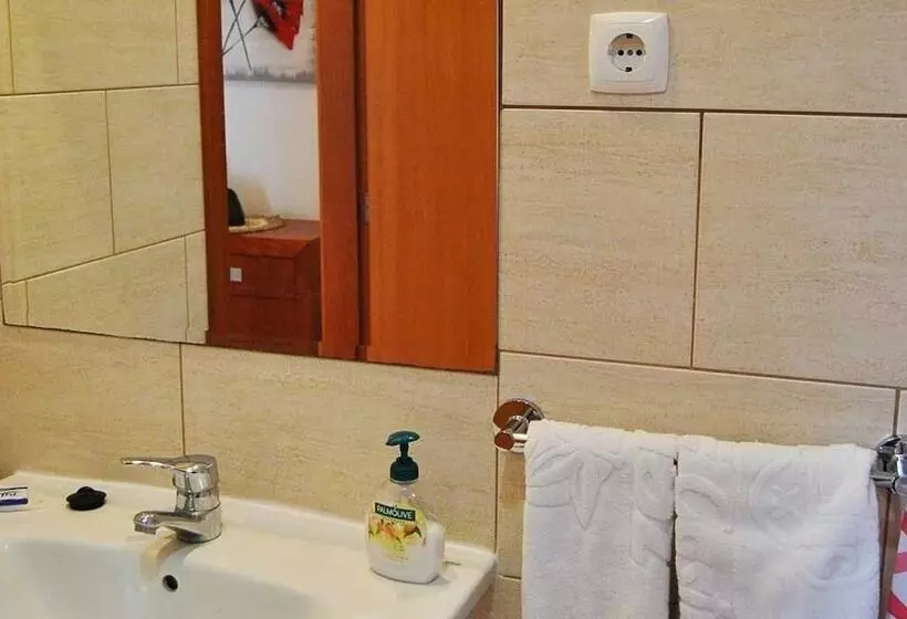 Majatalo Residencial Santo António