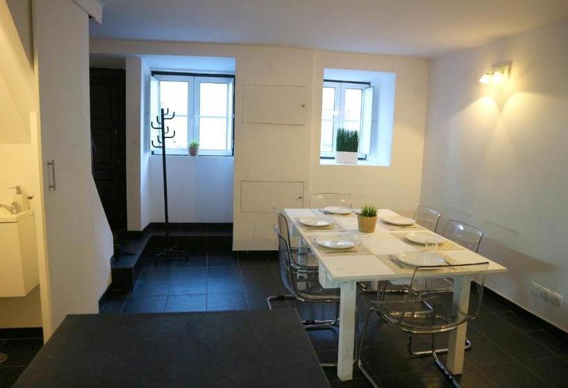 Ostello Villahouse Carnide