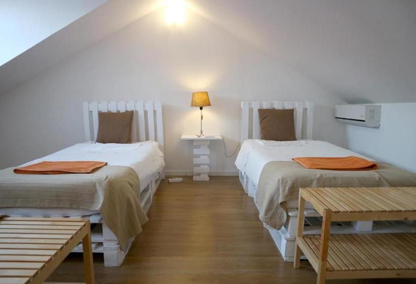 Ostello Villahouse Carnide