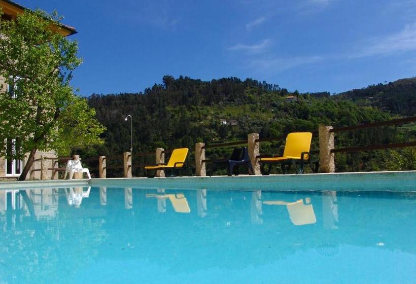 בית מלון כפרי Quinta Casal De Vila Pouca