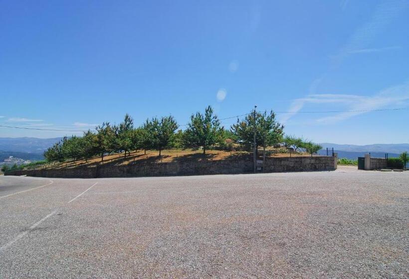 هتل Quinta Do Alto