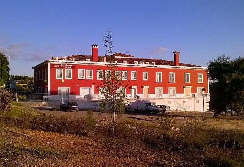 پانسیون Alojamento Do Zezere