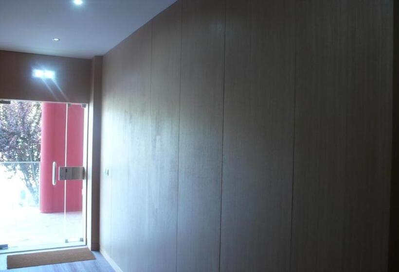 پانسیون Alojamento Do Zezere