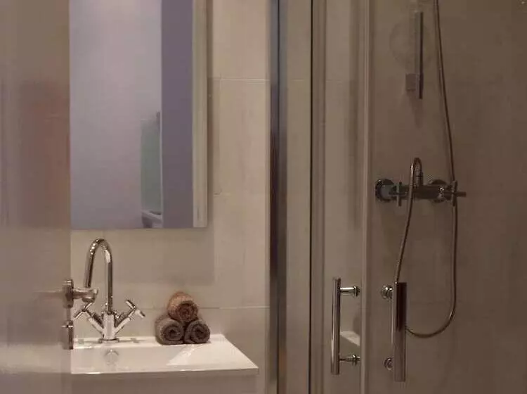 Pensão Cacilhas Guest Apartments