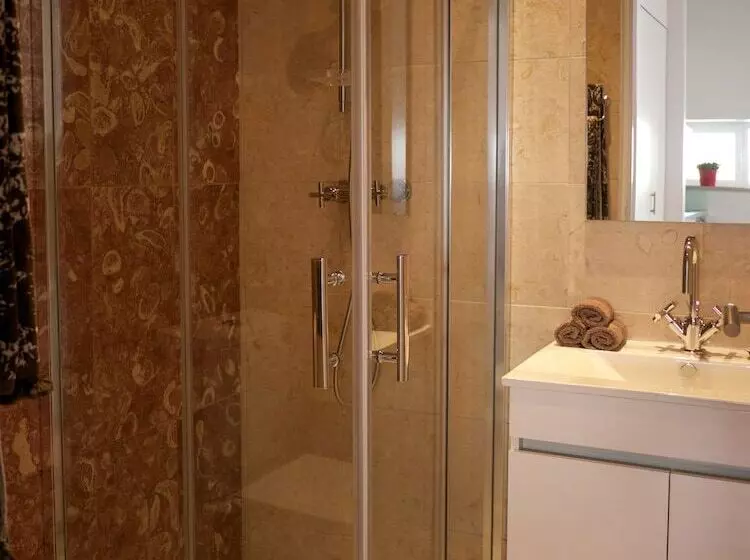 Pensão Cacilhas Guest Apartments