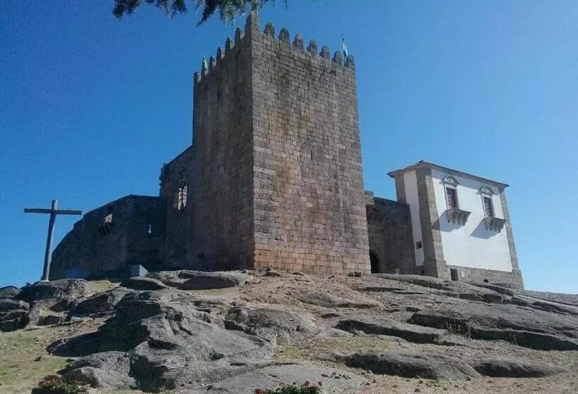 Majatalo Cantinho Santiago