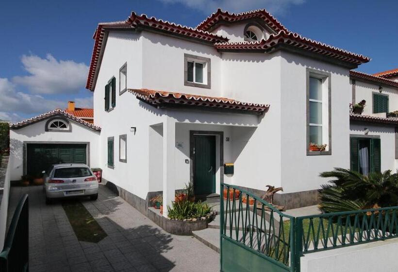 פנסיון Casa Da Flor