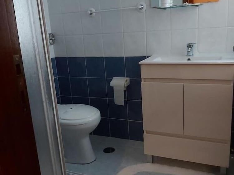 پانسیون Encosta Da Serra