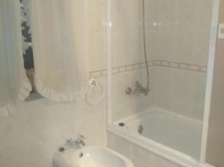 پانسیون Encosta Da Serra