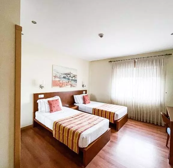 ペンション Encosta Do Monte   Charming Villa