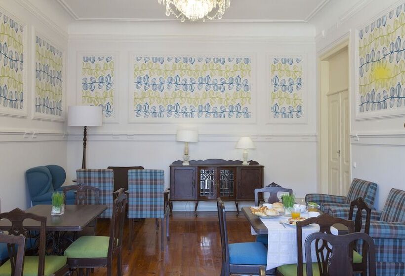 Пансион Typical Lisbon Guest House