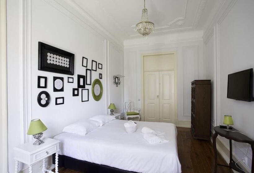 Пансион Typical Lisbon Guest House