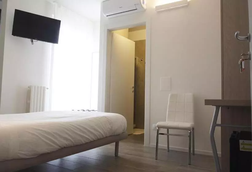 Majatalo Villa Fenix Osio Sotto