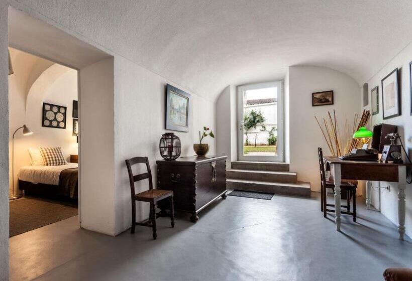 پانسیون Vintage Guest House Casa Do Escritor