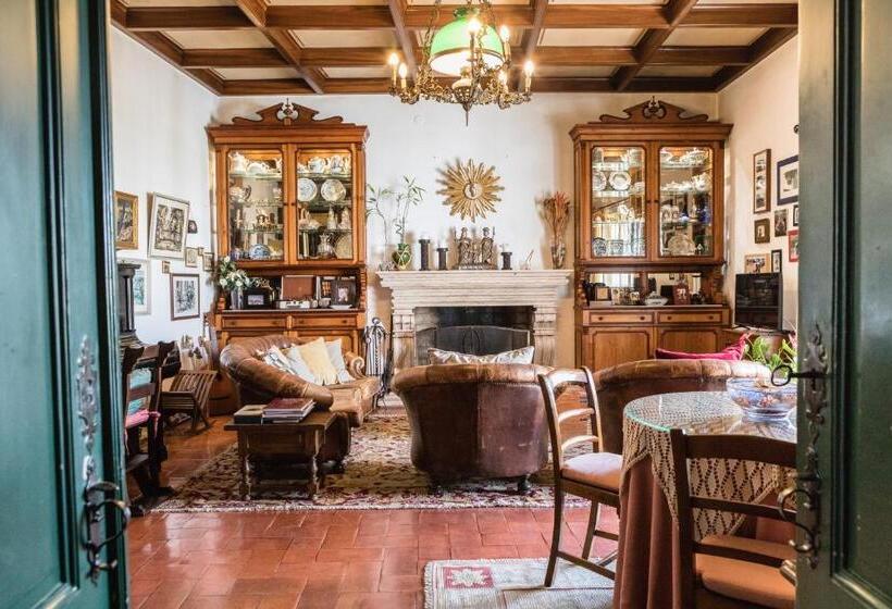 پانسیون Vintage Guest House Casa Do Escritor