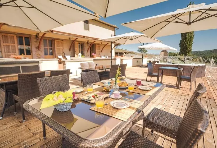 ホテル Terre Di Giorgio Agriturismo Villa La Palazzetta