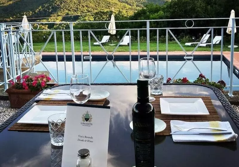 ホテル Terre Di Giorgio Agriturismo Villa La Palazzetta