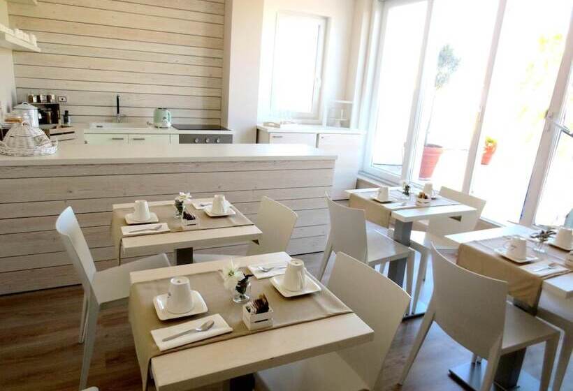 پانسیون Gatto Bianco Le Terrazze