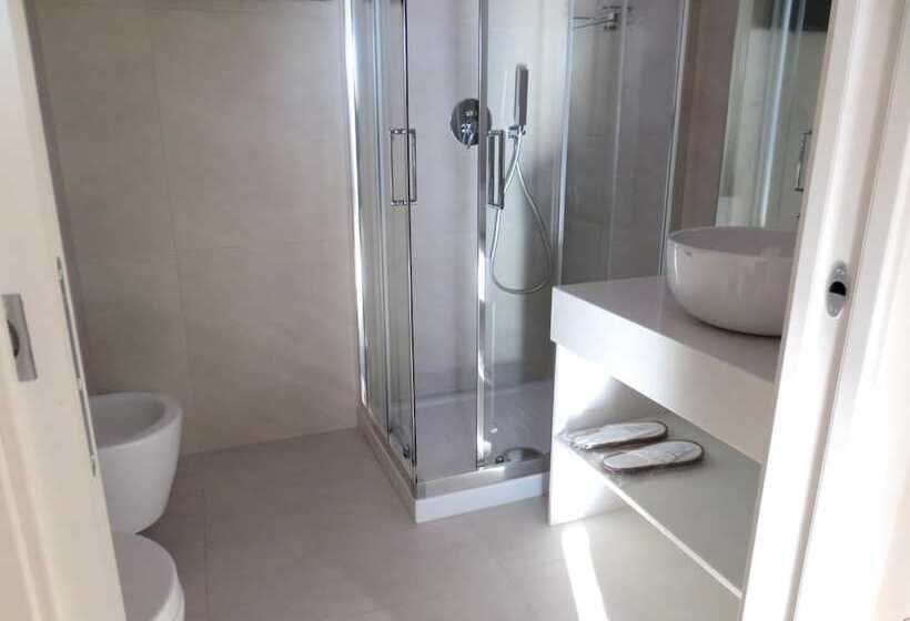 پانسیون Gatto Bianco Le Terrazze