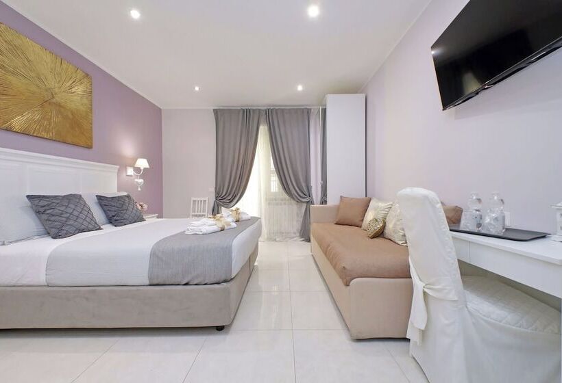 פנסיון Roman Holiday Charming