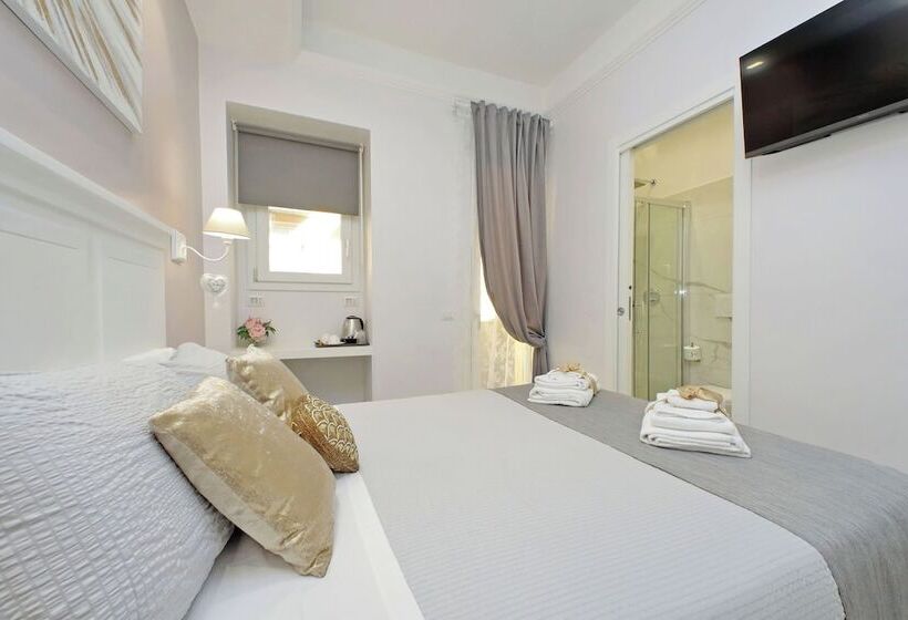 פנסיון Roman Holiday Charming