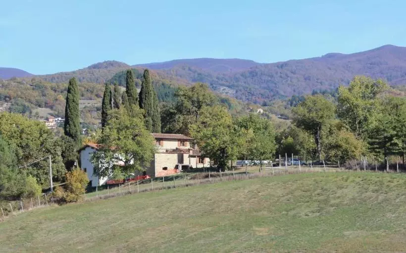 Hotelli Agriturismo Mandrioli