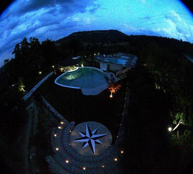 هتل Country House L Isola Che Non C è