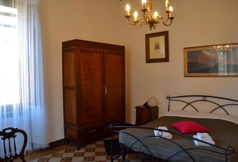 پانسیون Time Out