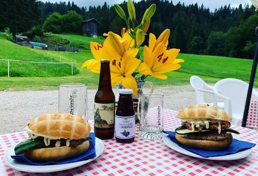 ホテル Agritur Le Vale