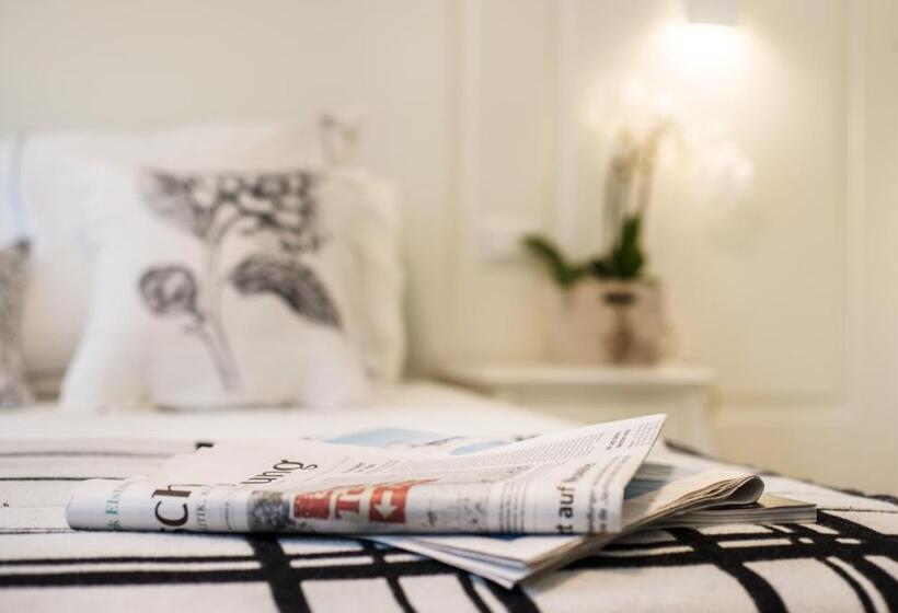 פנסיון Riviera Carducci Rooms