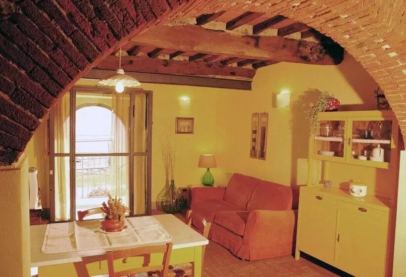 ホテル Agriturismo La Torre