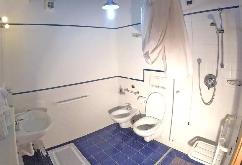 ホテル Agriturismo La Torre