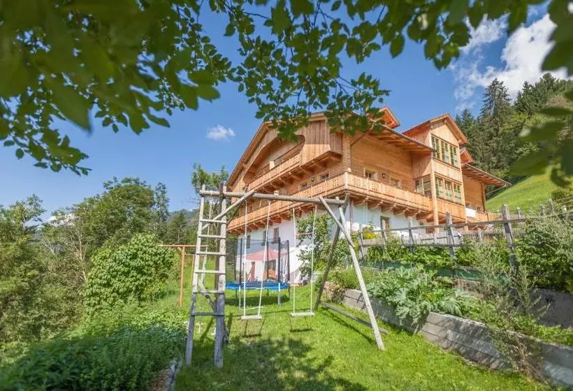 هتل Bio Ranerhof