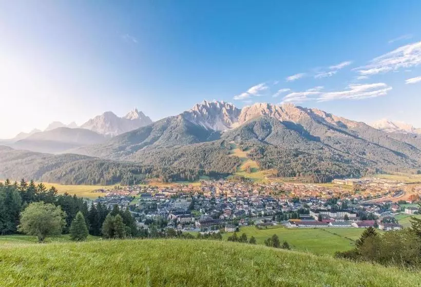 هتل Bio Ranerhof