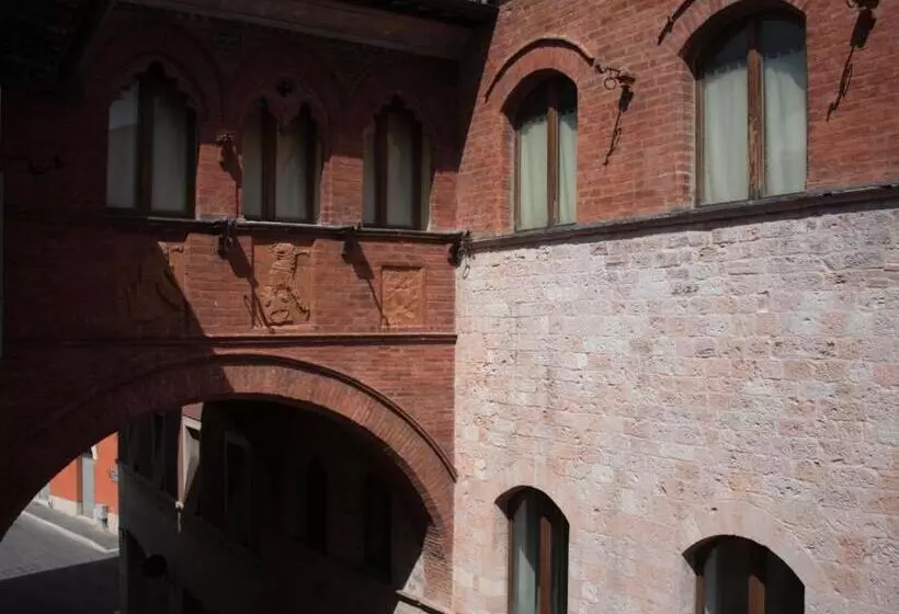 پانسیون Affittacamere Arco Polinori