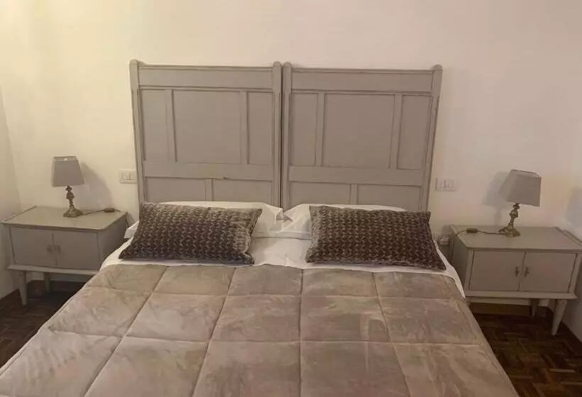 پانسیون Affittacamere Arco Polinori