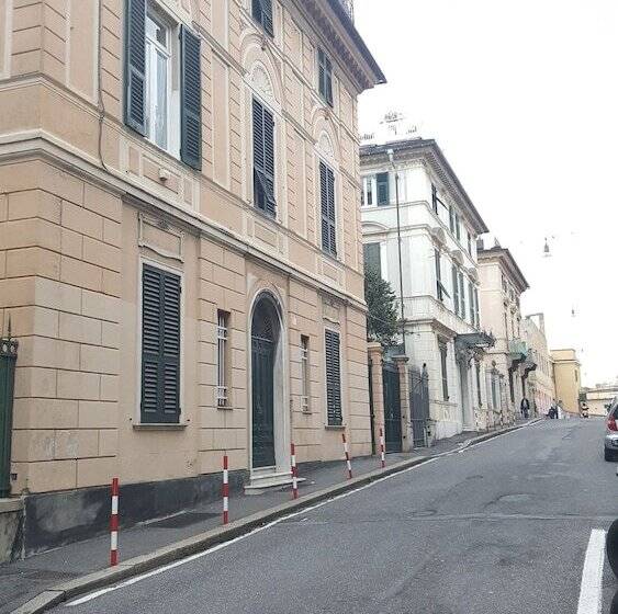 پانسیون Garden Suite