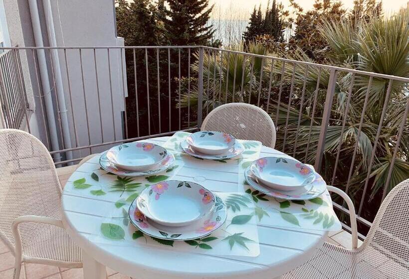 Front Lake Apartment Bardolino