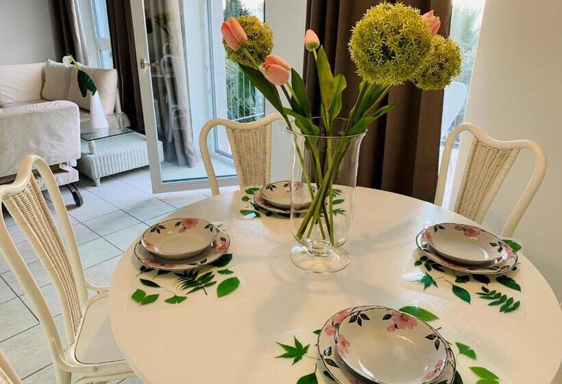 Front Lake Apartment Bardolino