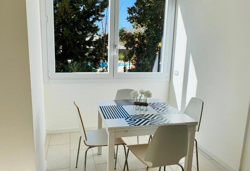 Front Lake Apartment Bardolino